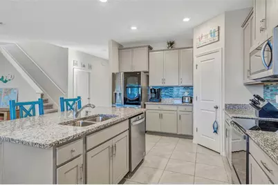 16638 Mooner Plank Circle, Wimauma, FL 33598 - Photo 9