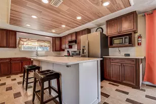 505 Riverview Ln, Tarpon Springs, FL 34689 - Photo 15
