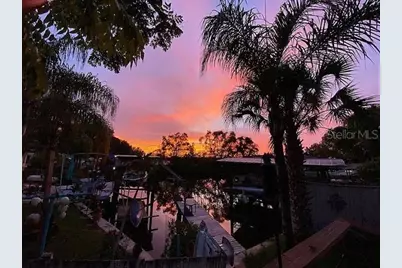 505 Riverview Lane, Tarpon Springs, FL 34689 - Photo 39