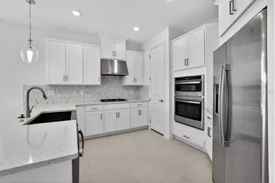 717 Steel Drive, Apollo Beach, FL 33572 - Photo 5