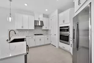 717 Steel Dr, Apollo Beach, FL 33572 - Photo 5