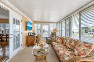 639 La Jolla Cir, North Port, FL 34287 - Photo 17