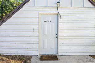 1403 College Park Ln, Tampa, FL 33612 - Photo 47