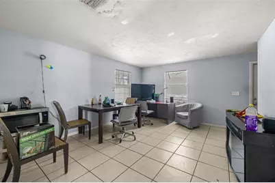 1403 College Park Lane, Tampa, FL 33612 - Photo 13