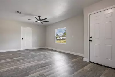 9331 Edison Road, Lithia, FL 33547 - Photo 13