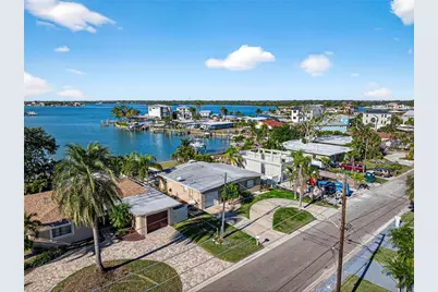 406 161st Avenue, Redington Beach, FL 33708 - Photo 9