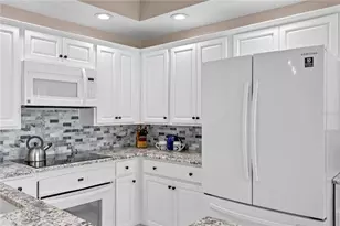 4717 Dolphin Cay Ln S, Saint Petersburg, FL 33711 - Photo 15