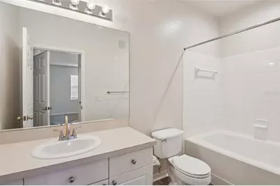 18001 Richmond Place Drive #1213, Tampa, FL 33647 - Photo 21
