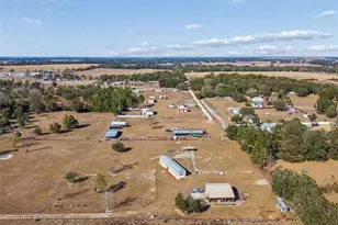 8736 23rd St, Zephyrhills, FL 33540 - Photo 71