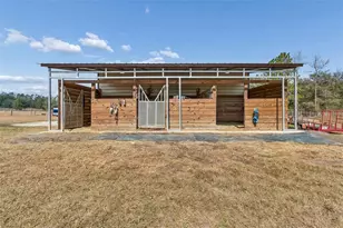 8736 23rd St, Zephyrhills, FL 33540 - Photo 13