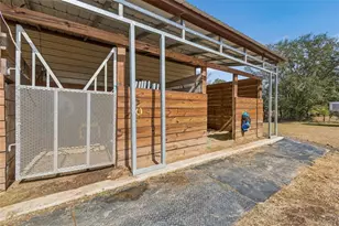 8736 23rd St, Zephyrhills, FL 33540 - Photo 15