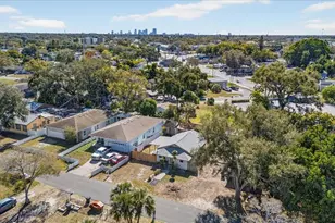 2850 59th Ave N, Saint Petersburg, FL 33714 - Photo 5