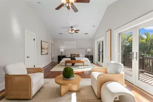 446 13th Ave NE, Saint Petersburg, FL 33704 - Photo 19