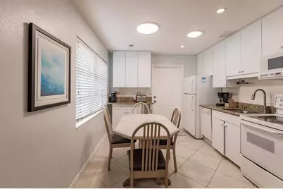 6020 Midnight Pass Road #59, Sarasota, FL 34242 - Photo 5