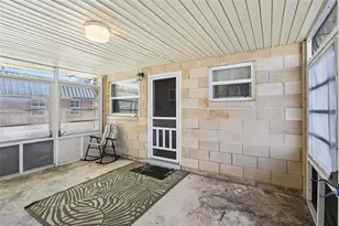 33137 Cercelia Rd, Dade City, FL 33523 - Photo 23