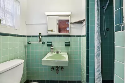 33137 Cercelia Road, Ridge Manor, FL 33523 - Photo 15