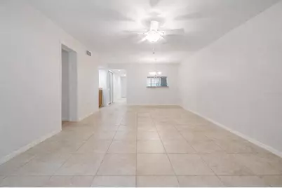 2020 Lakeview Drive #105, Clearwater, FL 33763 - Photo 15