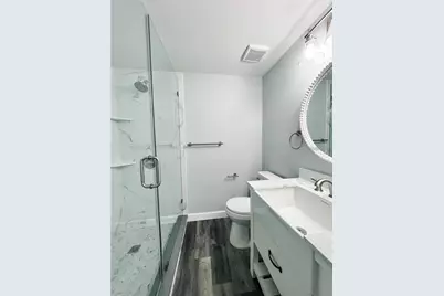 10204 Bellhurst Court, Tampa, FL 33615 - Photo 9