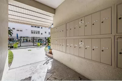 5521 80th Street N #205, Saint Petersburg, FL 33709 - Photo 35