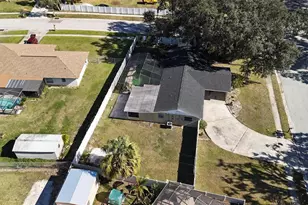 520 Rooks Rd, Seffner, FL 33584 - Photo 45