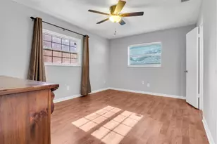 520 Rooks Rd, Seffner, FL 33584 - Photo 23