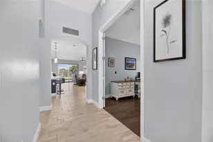 7406 Futura Pl, Apollo Beach, FL 33572 - Photo 15