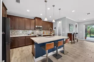 7406 Futura Pl, Apollo Beach, FL 33572 - Photo 15
