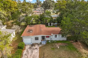 6875 Restlawn Dr, Jacksonville, FL 32208 - Photo 3