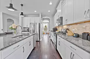 135 24th Ave S, Saint Petersburg, FL 33705 - Photo 9