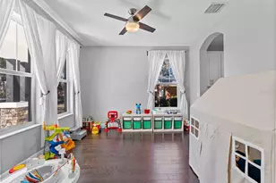 135 24th Ave S, Saint Petersburg, FL 33705 - Photo 15