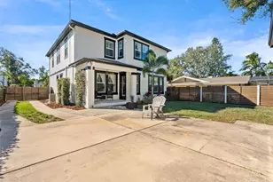 135 24th Ave S, Saint Petersburg, FL 33705 - Photo 37