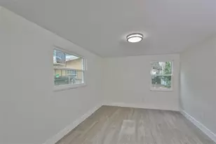 2028 N Betty Ln, Clearwater, FL 33755 - Photo 21