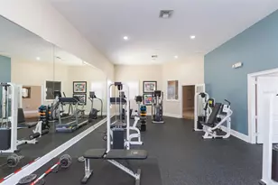 10406 Villa View Cir, Tampa, FL 33647 - Photo 33