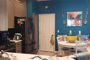 11229 Kapok Grand Cir, Madeira Beach, FL 33708 - Photo 5