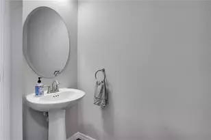 2915 Grand Kemerton Pl, Tampa, FL 33618 - Photo 13