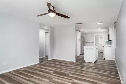 301 43rd Avenue N, Saint Petersburg, FL 33703 - Photo 7