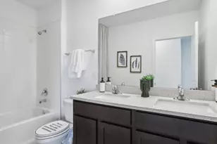 15168 Crosshall Strm Dr, Wimauma, FL 33598 - Photo 11