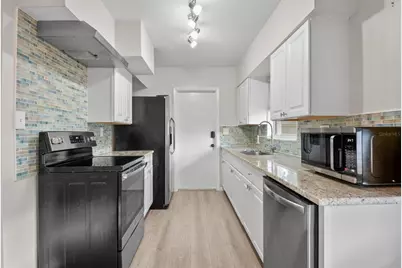 5600 33rd Avenue N, Saint Petersburg, FL 33710 - Photo 11