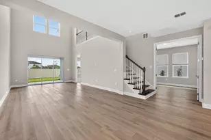 749 Steel Dr, Apollo Beach, FL 33572 - Photo 9