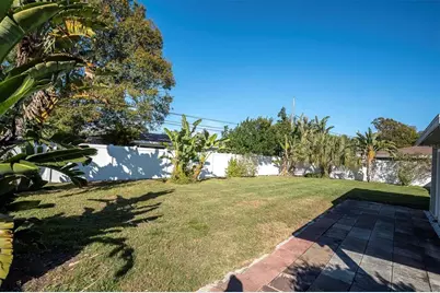 765 56th Avenue S, Saint Petersburg, FL 33705 - Photo 33