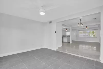 765 56th Avenue S, Saint Petersburg, FL 33705 - Photo 17