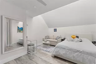 1390 Gulf Blvd, Clearwater Beach, FL 33767 - Photo 49