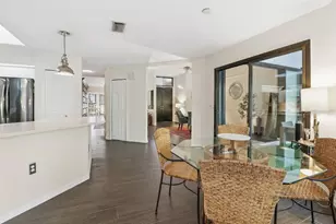 721 Forestview Dr, Sarasota, FL 34232 - Photo 13