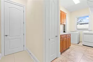 3952 Versailles Dr, Tampa, FL 33634 - Photo 33