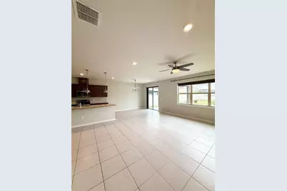 10843 Rolling Moss Road, Tampa, FL 33647 - Photo 9