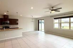 10843 Rolling Moss Rd, Tampa, FL 33647 - Photo 9