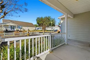 37438 Picketts Mill Ave, Zephyrhills, FL 33542 - Photo 5