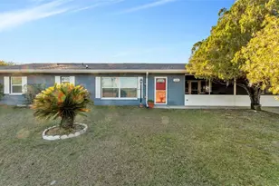 3120 Shady Oak Dr E, Lakeland, FL 33810 - Photo 3