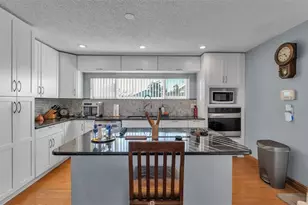 3120 Shady Oak Dr E, Lakeland, FL 33810 - Photo 7