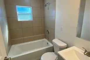 1826 42nd St S, Saint Petersburg, FL 33711 - Photo 11